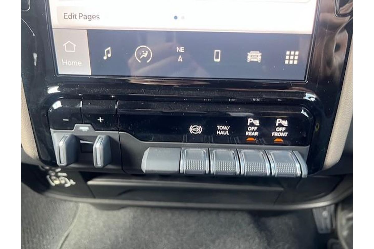 2024 RAM 2500 Laramie Rambox DJ 4X4