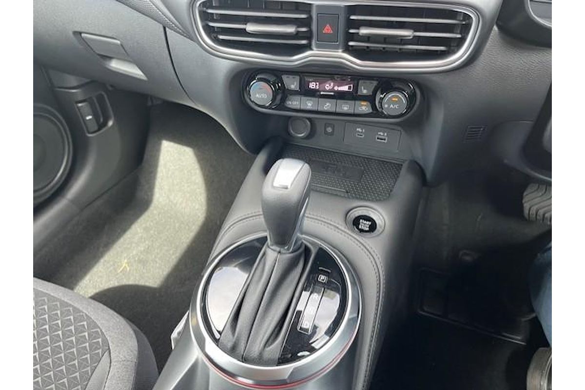 2024 Nissan JUKE ST-L F16