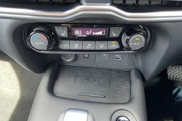 2024 Nissan JUKE ST-L F16