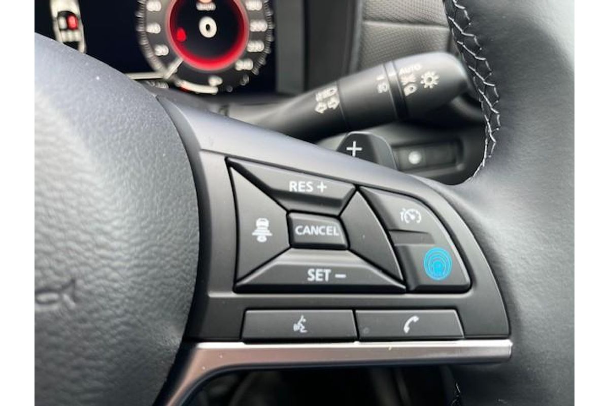 2024 Nissan JUKE ST-L F16
