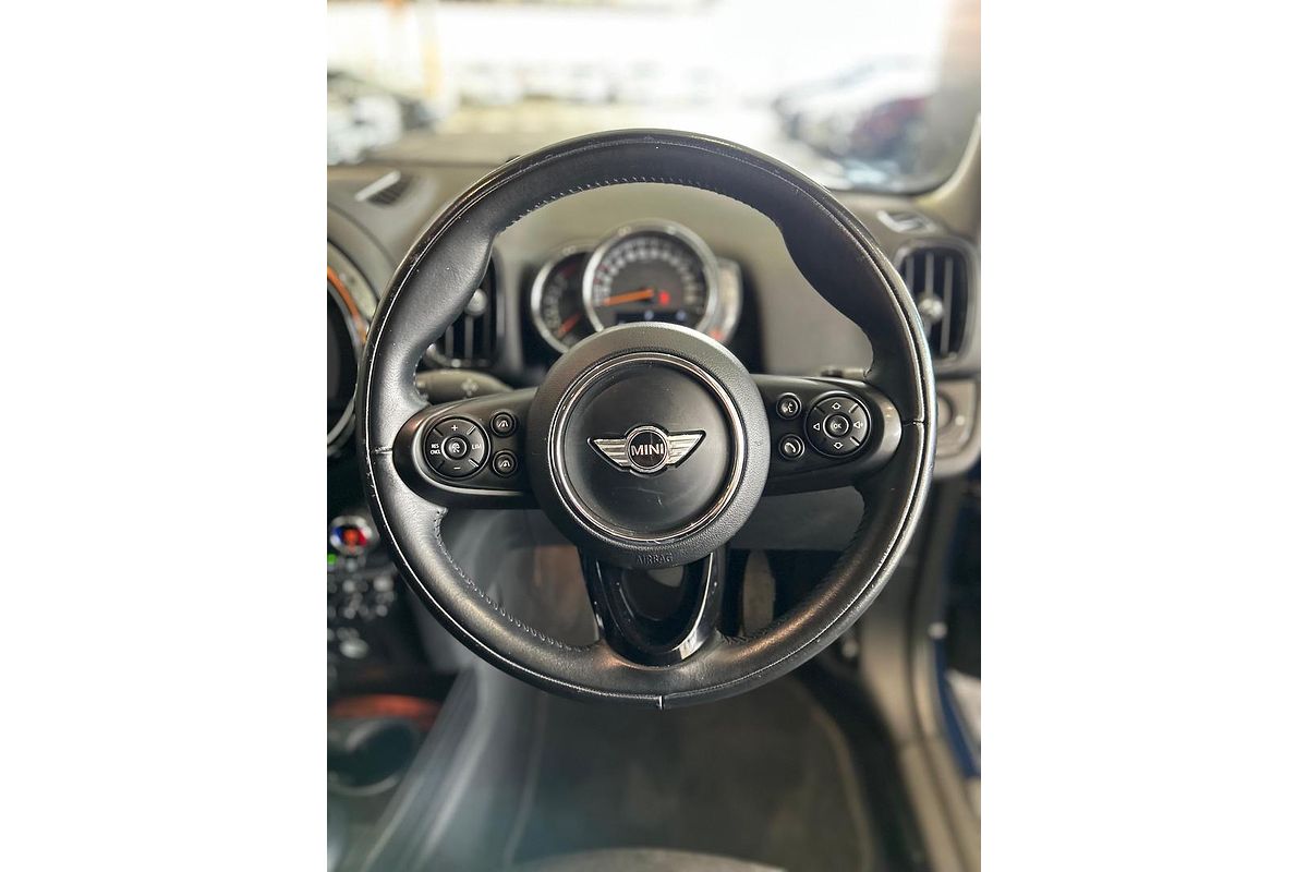 2018 MINI Countryman Cooper F60