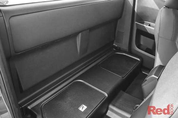 2024 Isuzu D-MAX SX 4X4