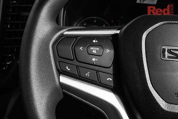 2024 Isuzu D-MAX SX 4X4