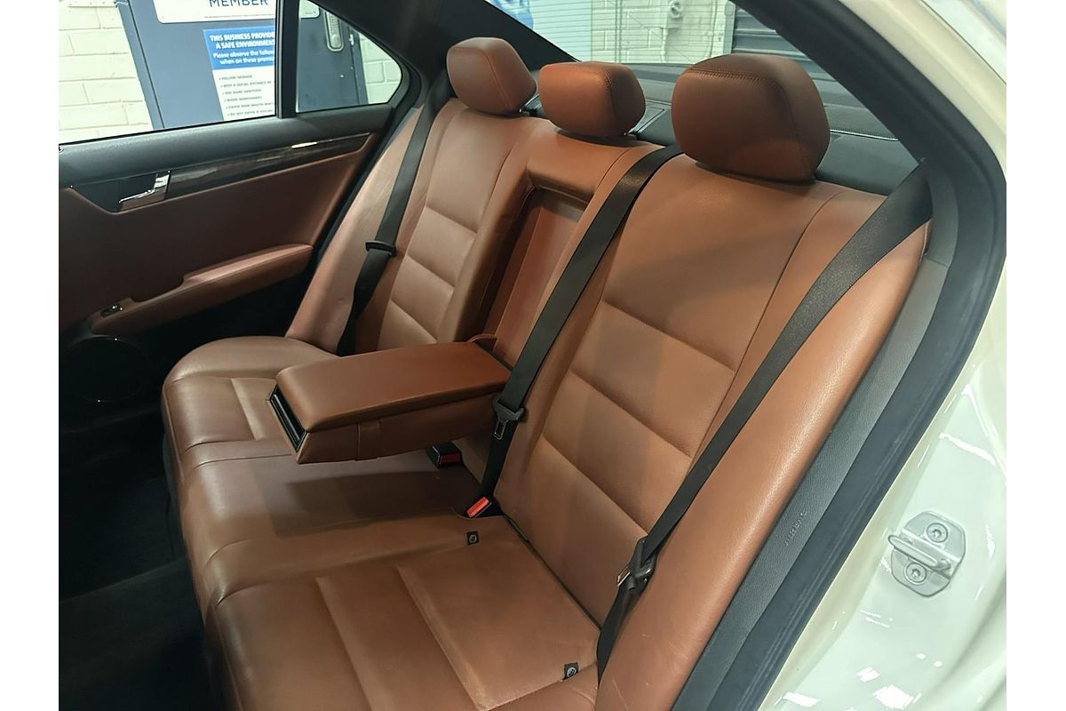 2007 Mercedes-Benz C-Class C280 Avantgarde W204