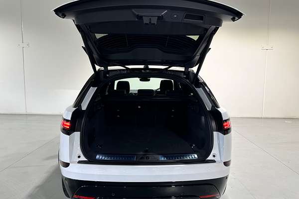 2024 Land Rover Range Rover Velar P250 Dynamic SE L560