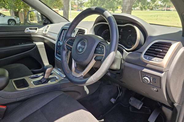 2017 Jeep Grand Cherokee Laredo WK