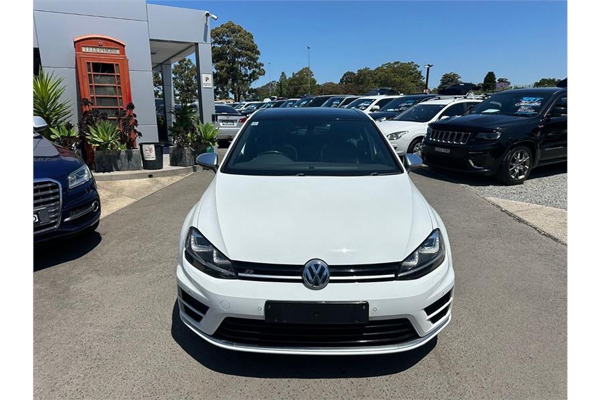 2015 Volkswagen Golf R 7