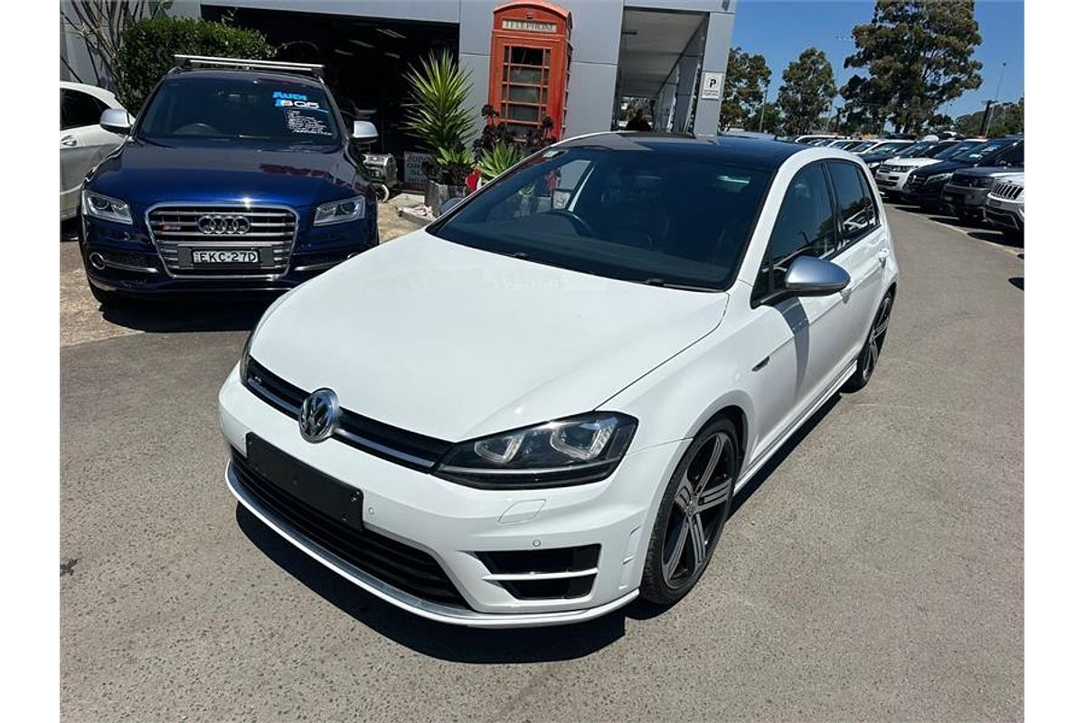 2015 Volkswagen Golf R 7