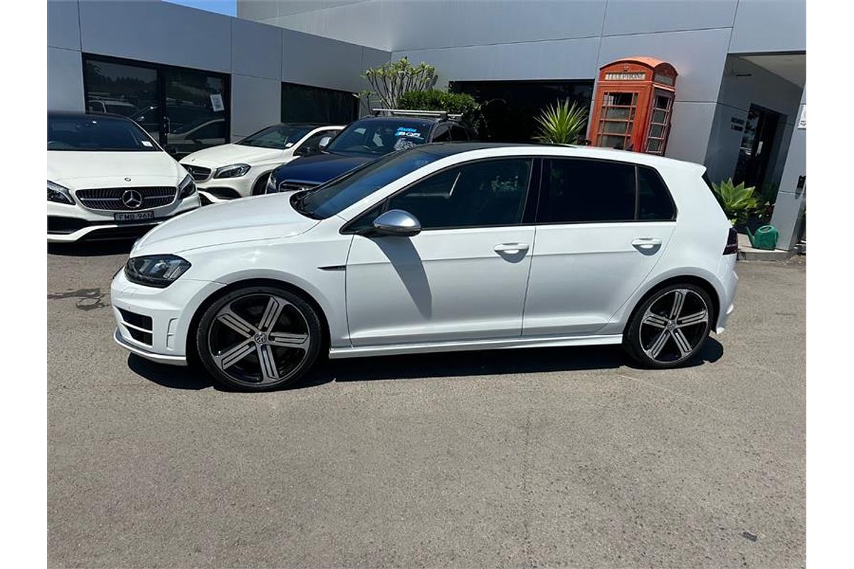 2015 Volkswagen Golf R 7
