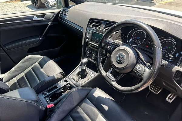 2015 Volkswagen Golf R 7