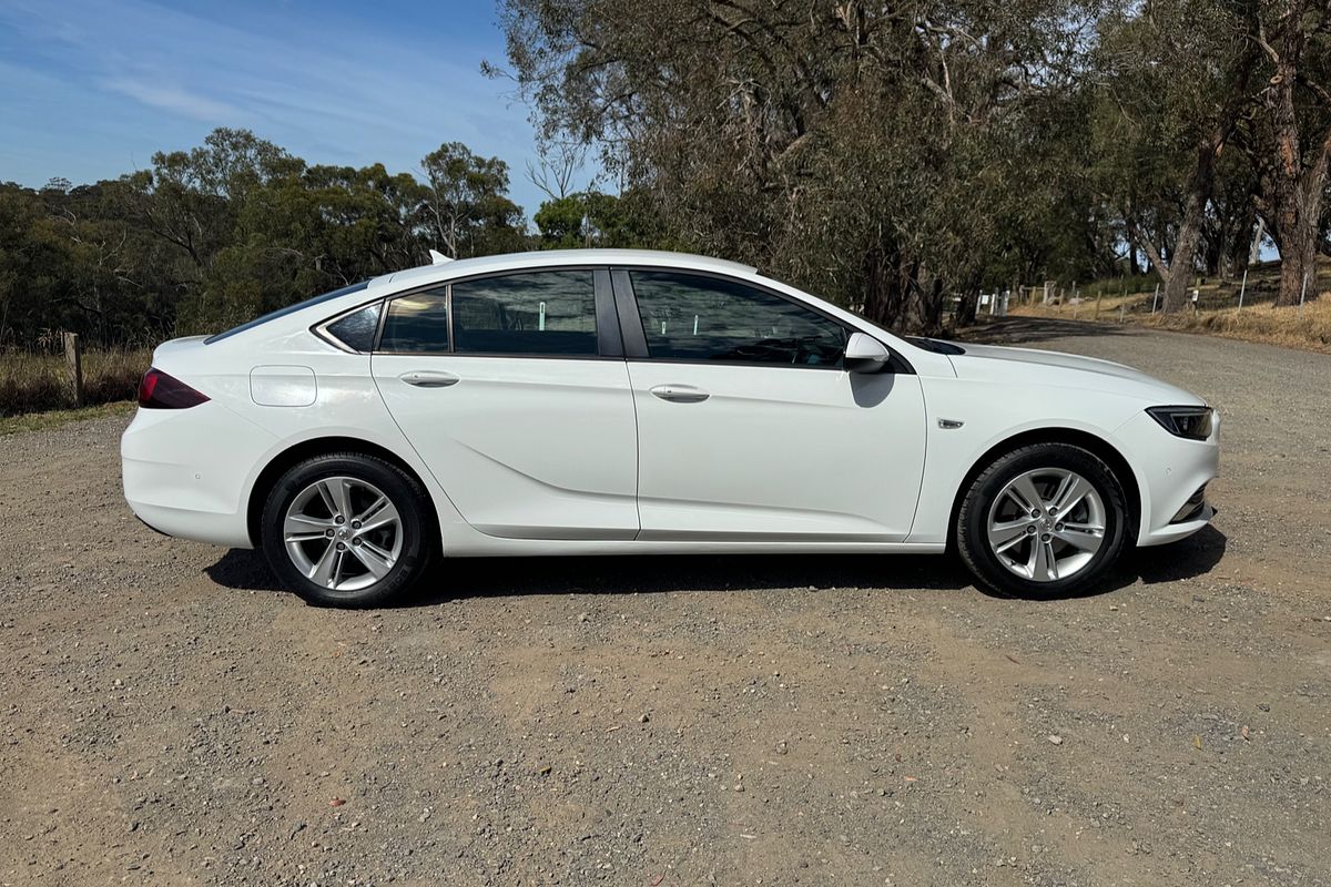 2018 Holden Commodore LT ZB