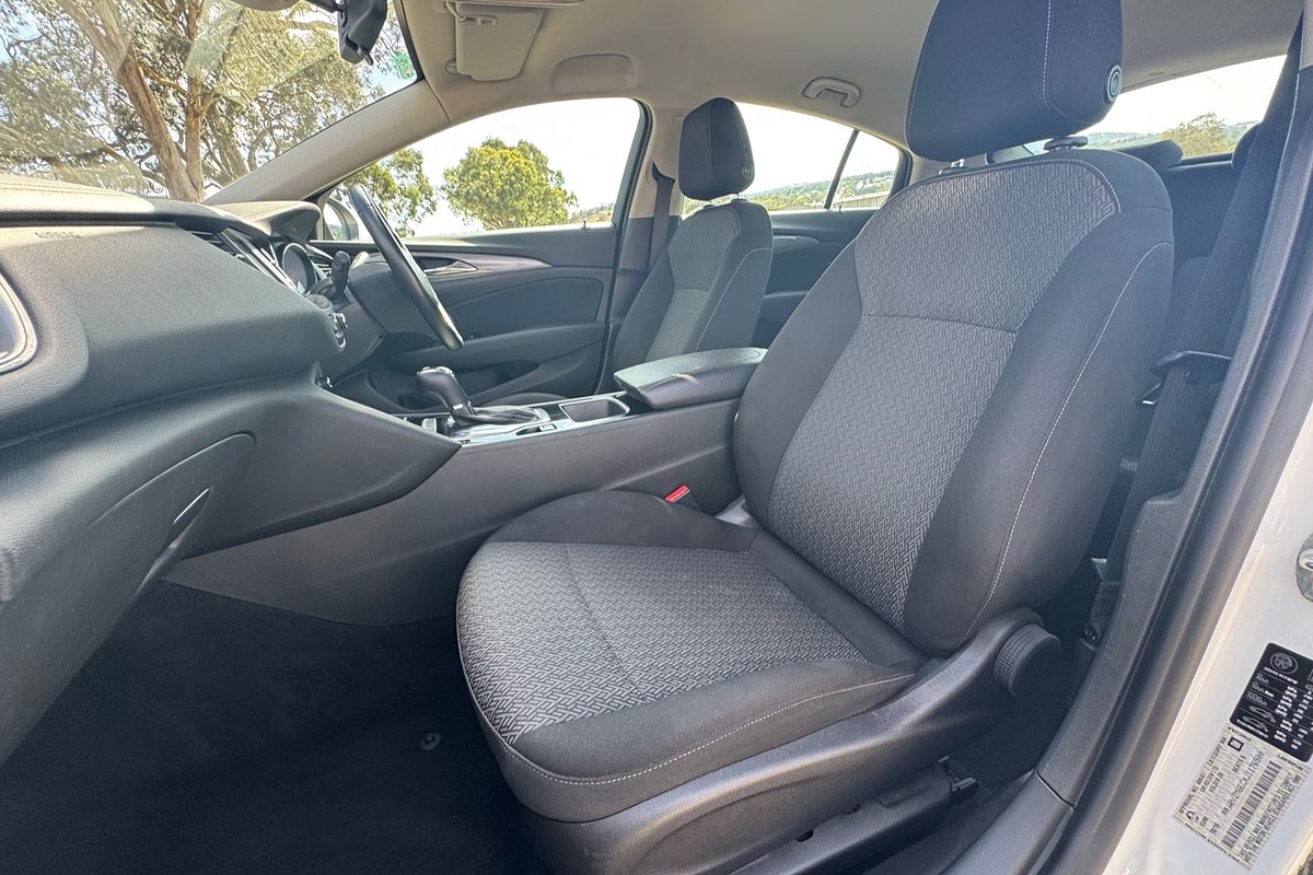 2018 Holden Commodore LT ZB
