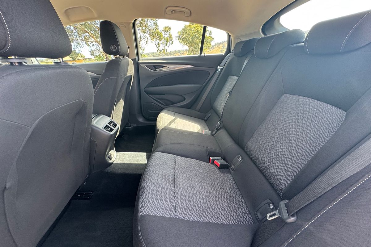 2018 Holden Commodore LT ZB