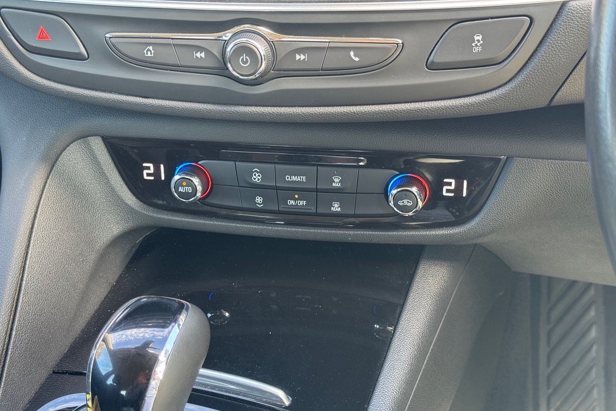 2018 Holden Commodore LT ZB