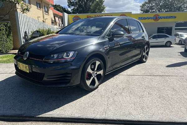 2015 Volkswagen Golf GTI 7