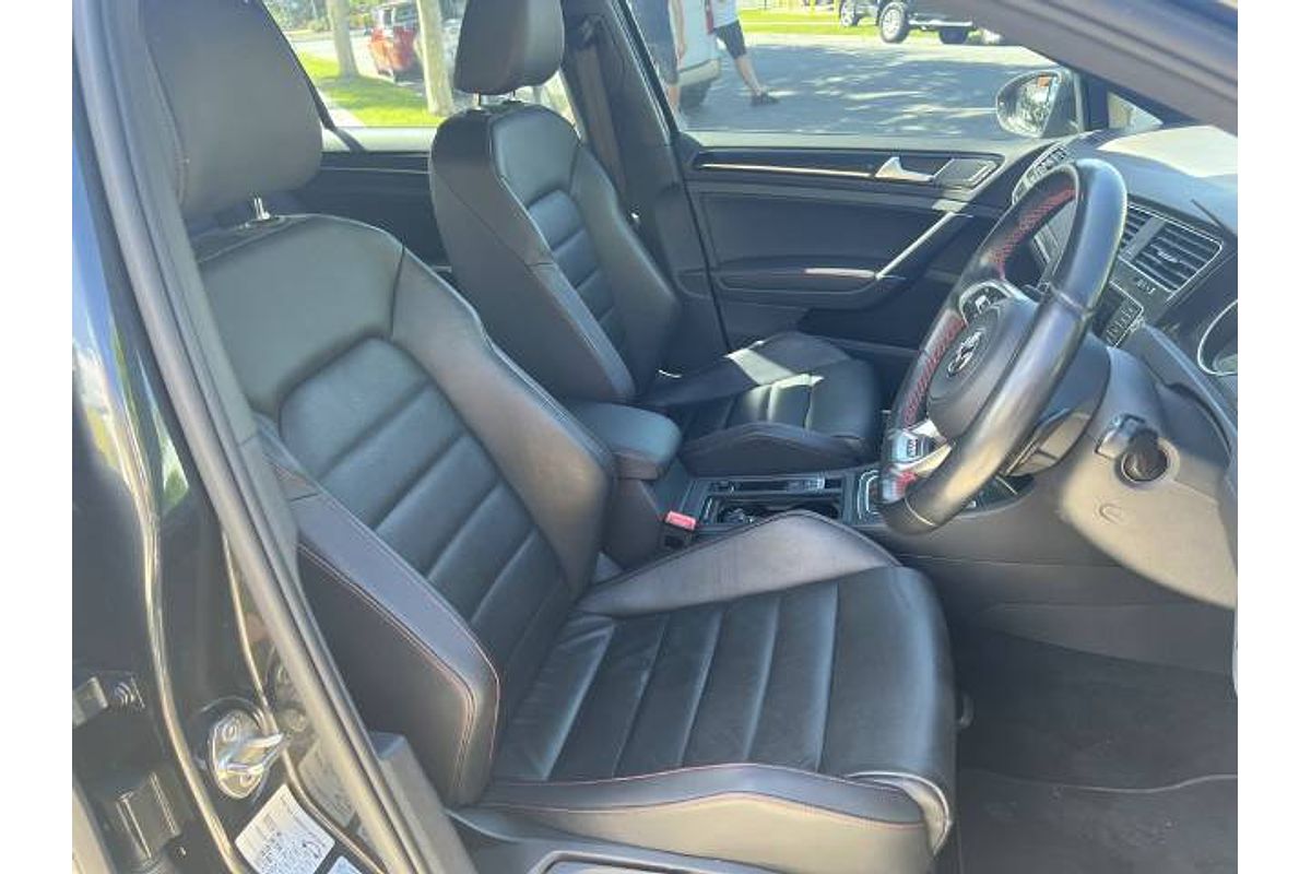 2015 Volkswagen Golf GTI 7