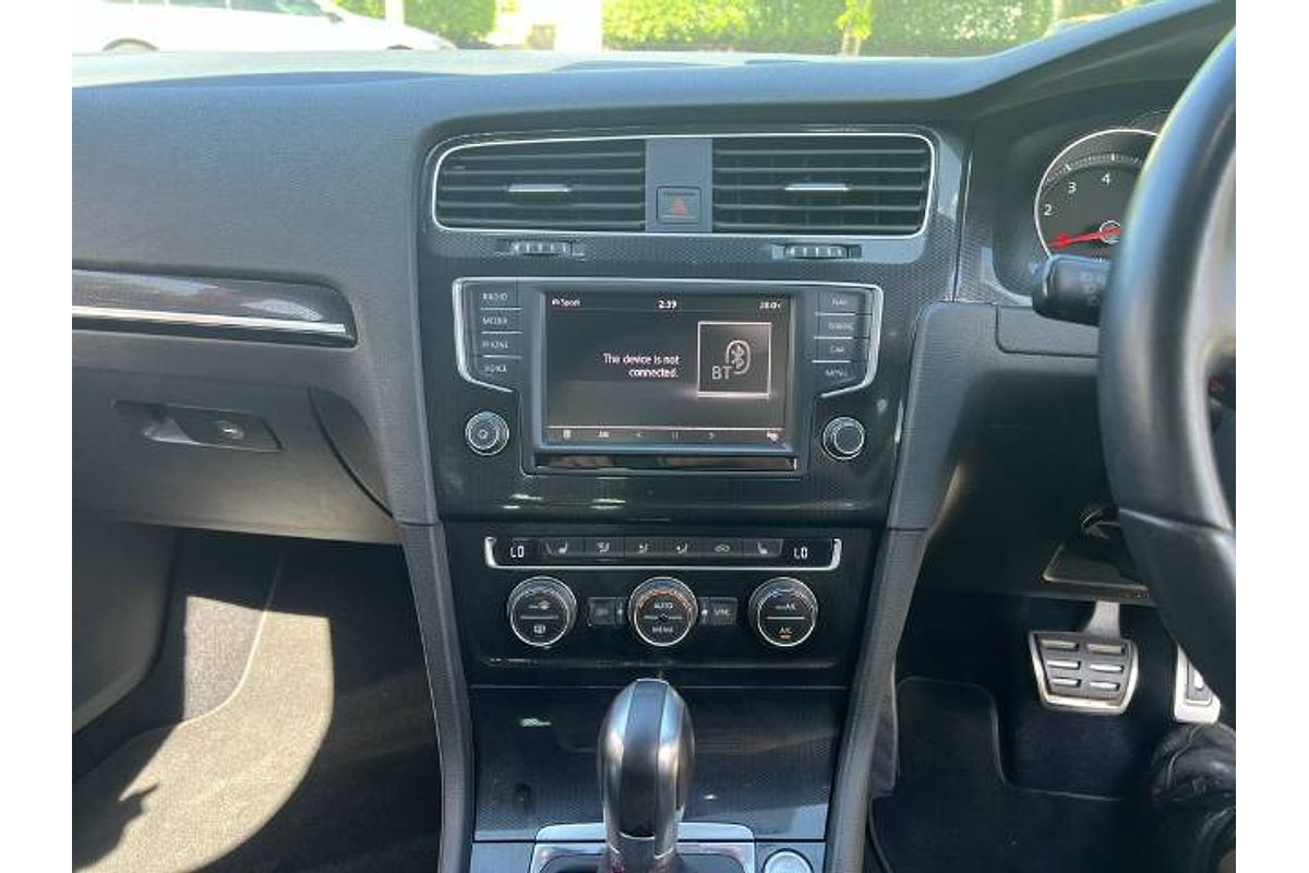 2015 Volkswagen Golf GTI 7