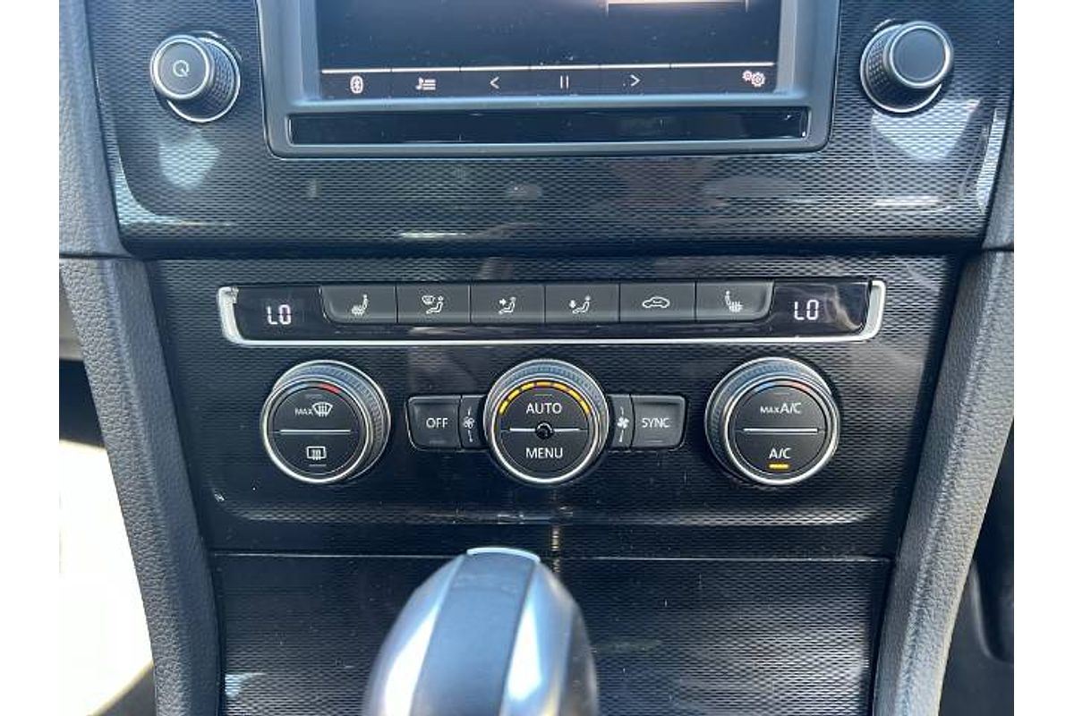 2015 Volkswagen Golf GTI 7
