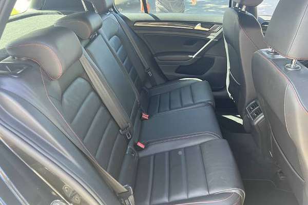 2015 Volkswagen Golf GTI 7