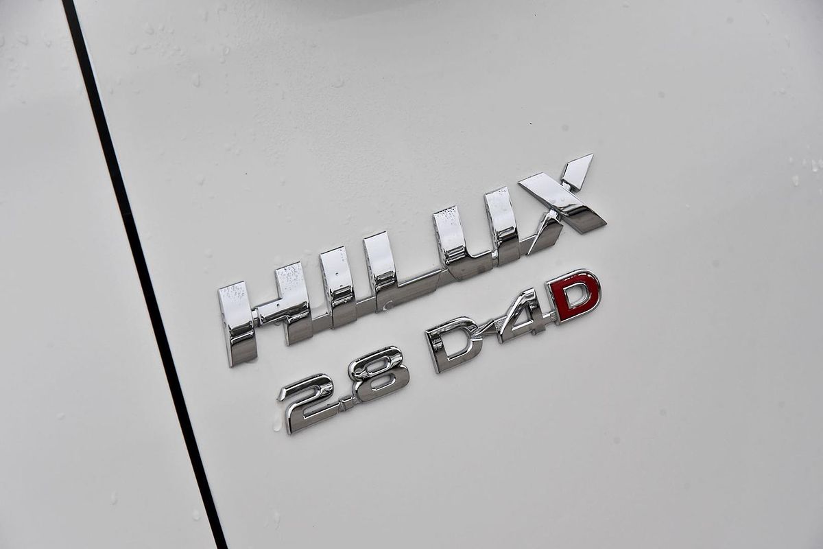 2018 Toyota Hilux SR5 GUN126R 4X4