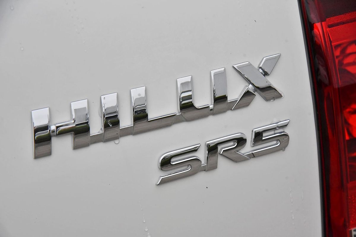 2018 Toyota Hilux SR5 GUN126R 4X4