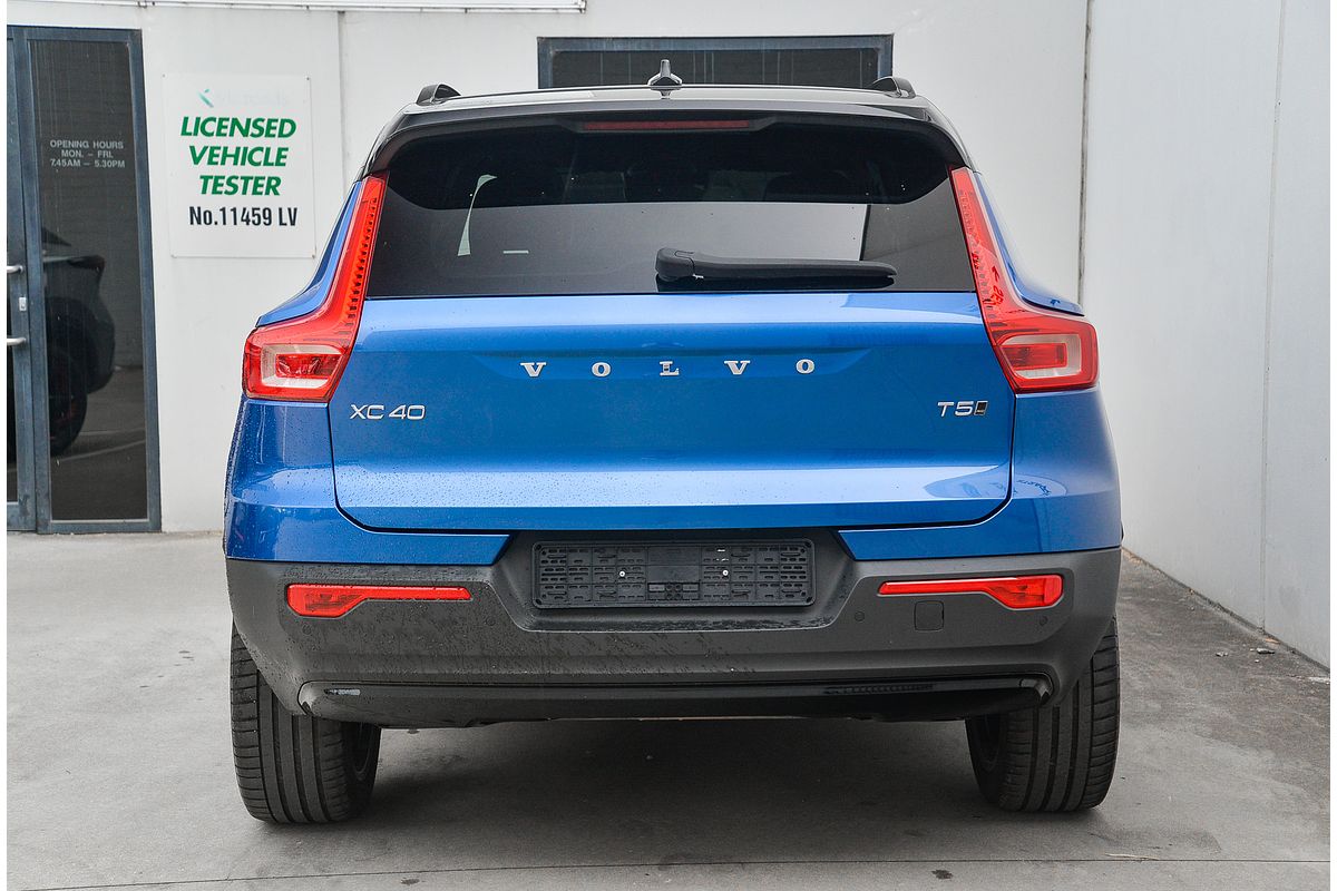 2020 Volvo XC40 T5 R-Design