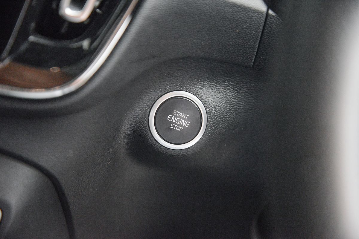 2020 Volvo XC40 T5 R-Design