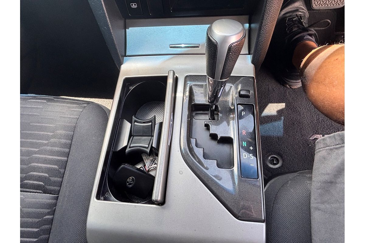 2016 Toyota Aurion AT-X GSV50R