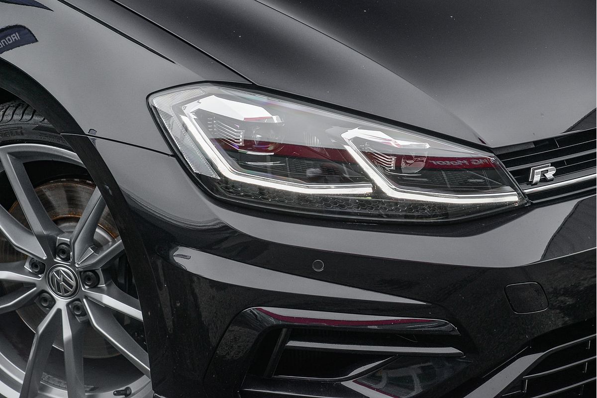 2017 Volkswagen Golf R Wolfsburg Edition 7.5