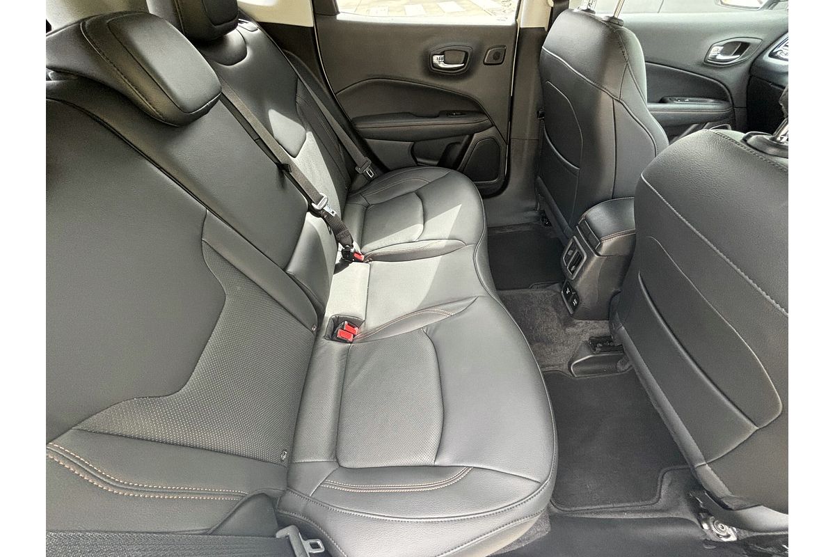 2020 Jeep Compass Limited M6
