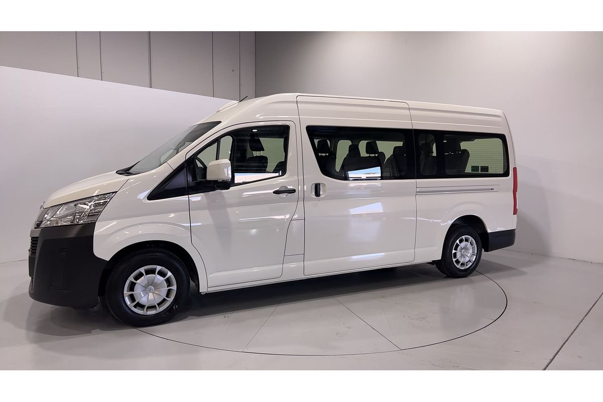 2023 Toyota Hiace Commuter GDH322R