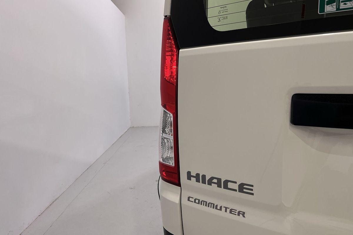 2023 Toyota Hiace Commuter GDH322R