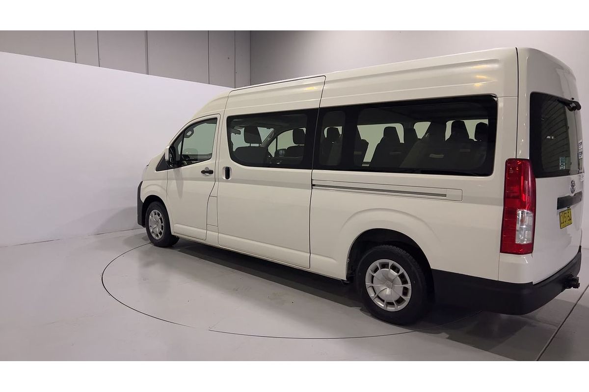 2019 Toyota Hiace Commuter GDH322R