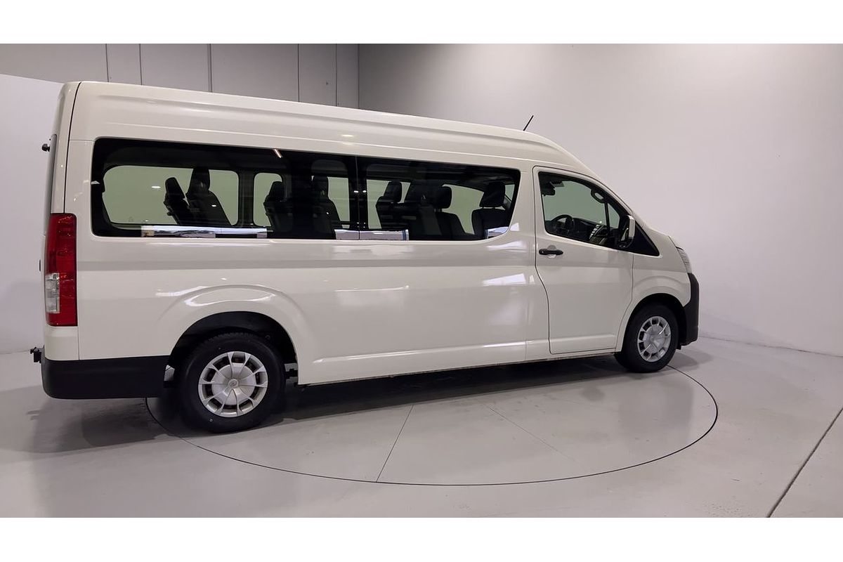 2019 Toyota Hiace Commuter GDH322R