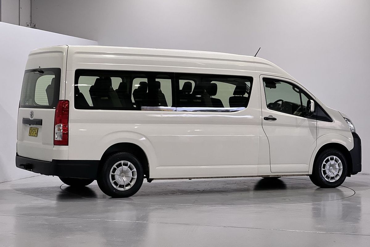 2019 Toyota Hiace Commuter GDH322R