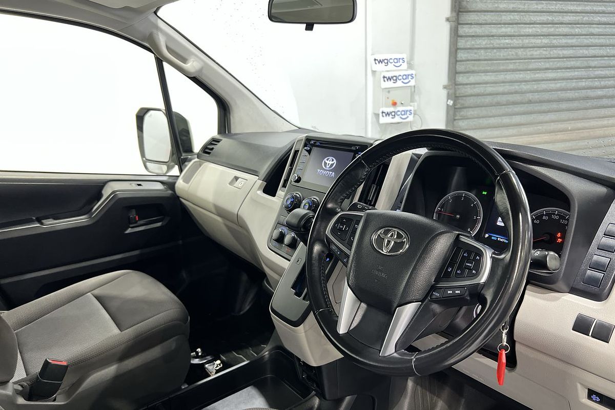 2019 Toyota Hiace Commuter GDH322R