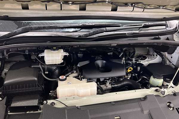 2019 Toyota Hiace Commuter GDH322R