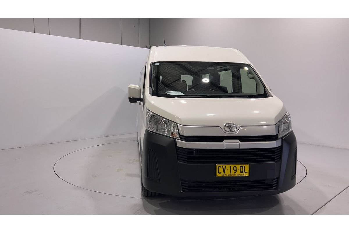 2019 Toyota Hiace Commuter GDH322R