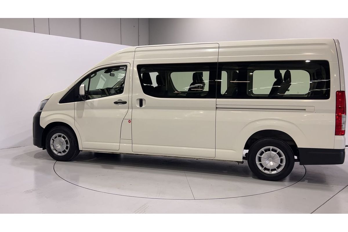 2019 Toyota Hiace Commuter GDH322R
