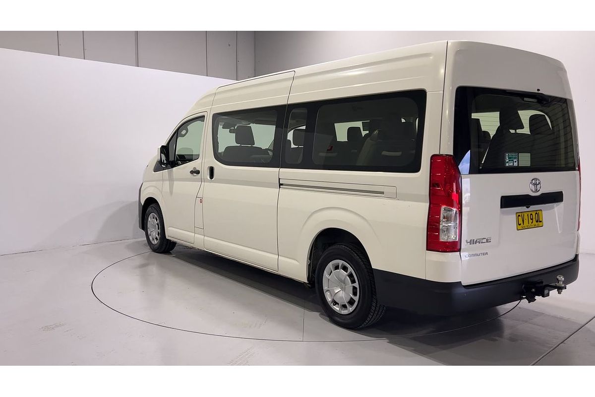 2019 Toyota Hiace Commuter GDH322R