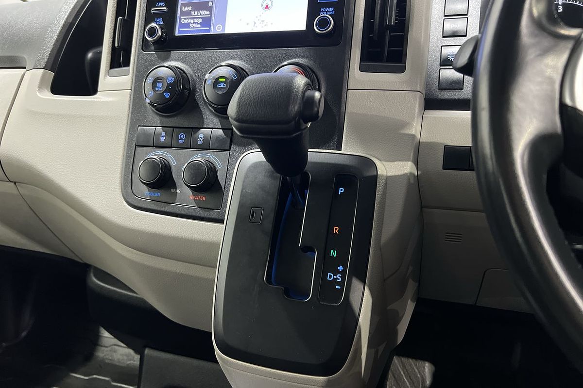 2019 Toyota Hiace Commuter GDH322R