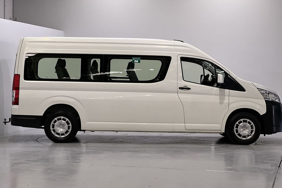 2019 Toyota Hiace Commuter GDH322R