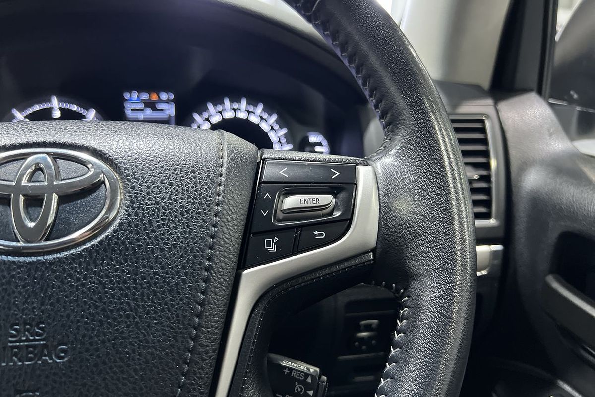 2017 Toyota Landcruiser Altitude VDJ200R