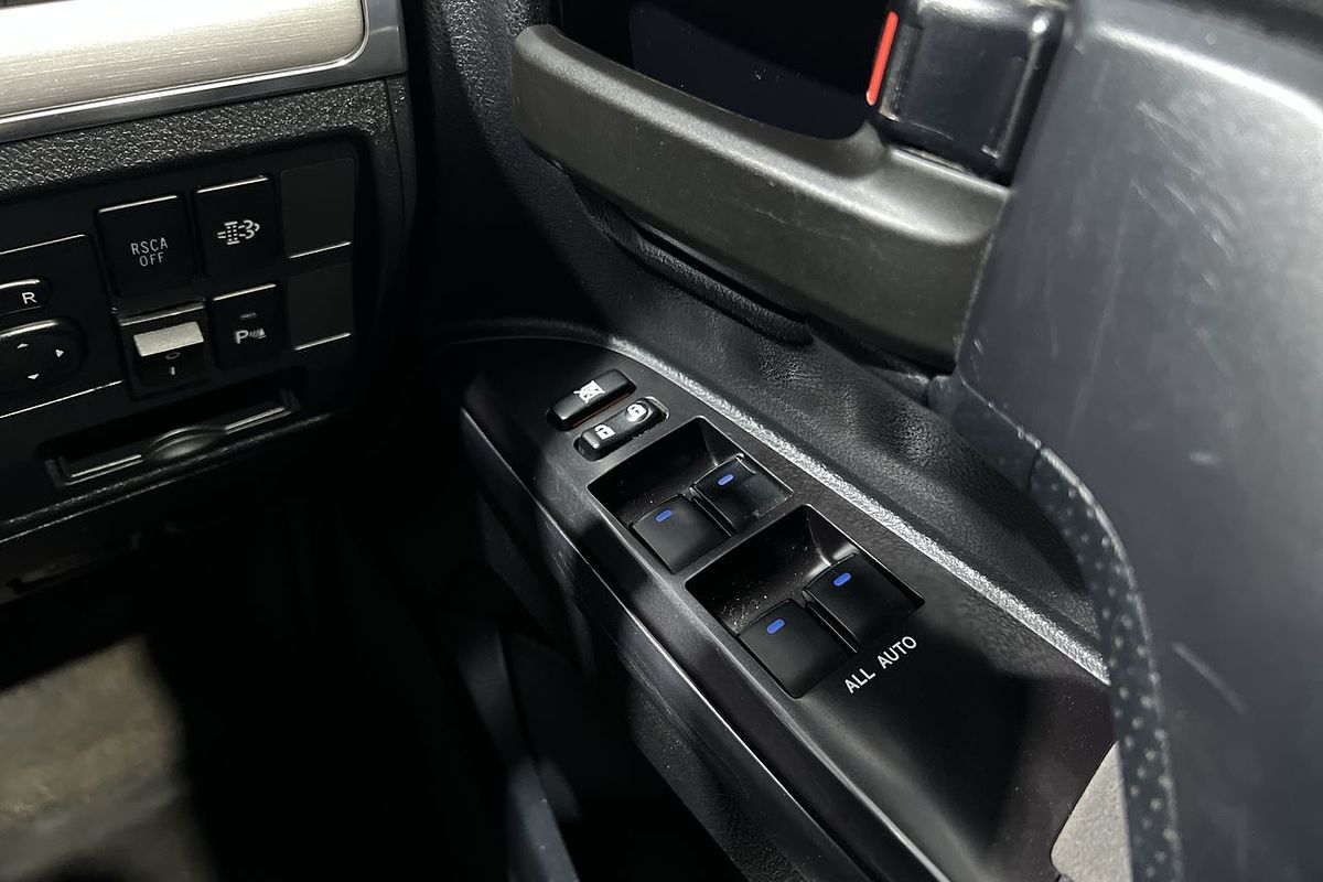 2017 Toyota Landcruiser Altitude VDJ200R