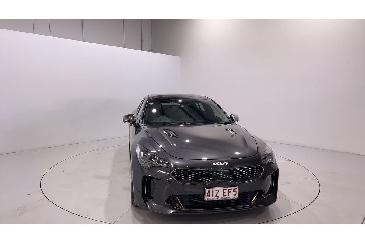 2022 Kia STINGER