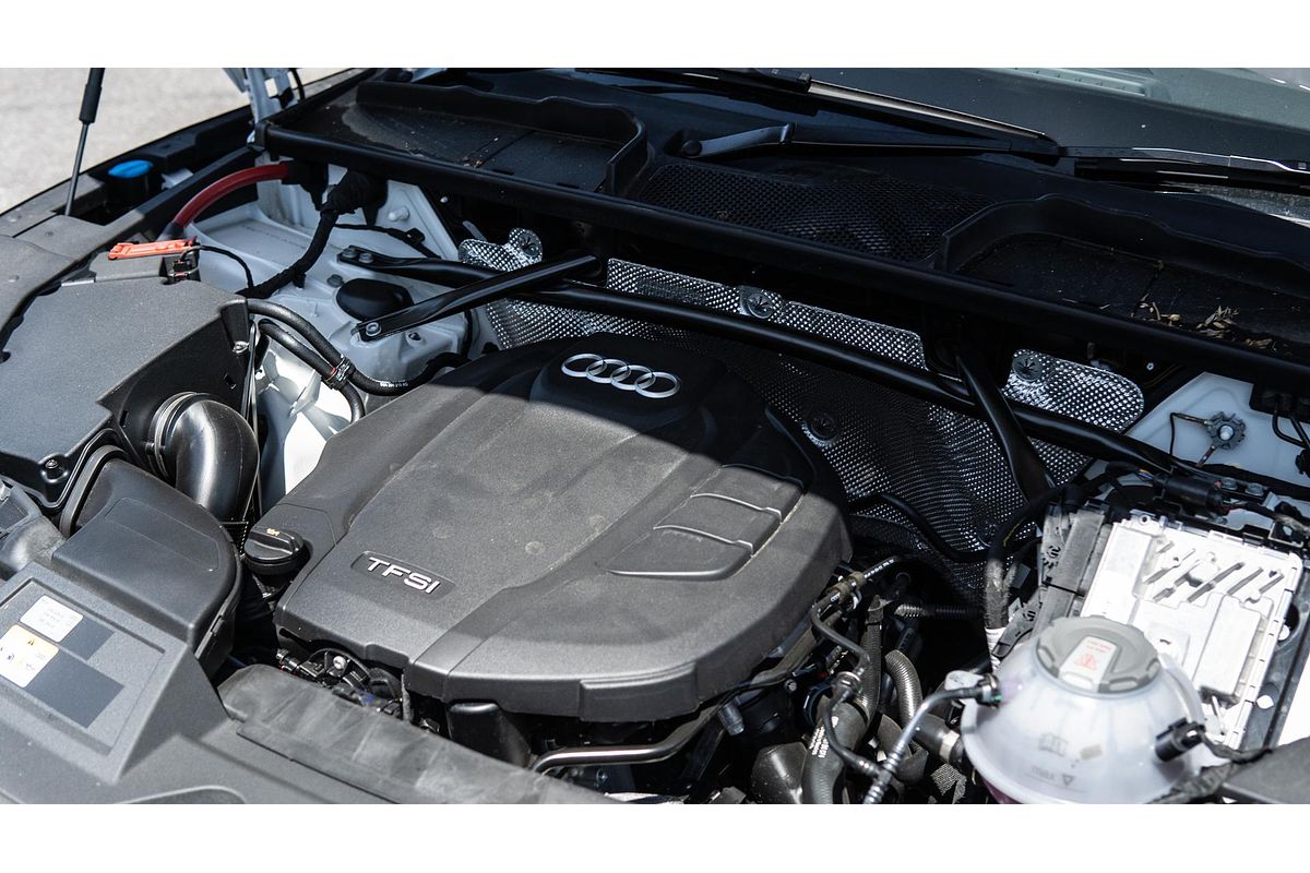 2024 Audi Q5 45 TFSI Sport FY