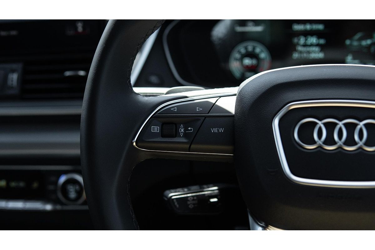 2024 Audi Q5 45 TFSI Sport FY