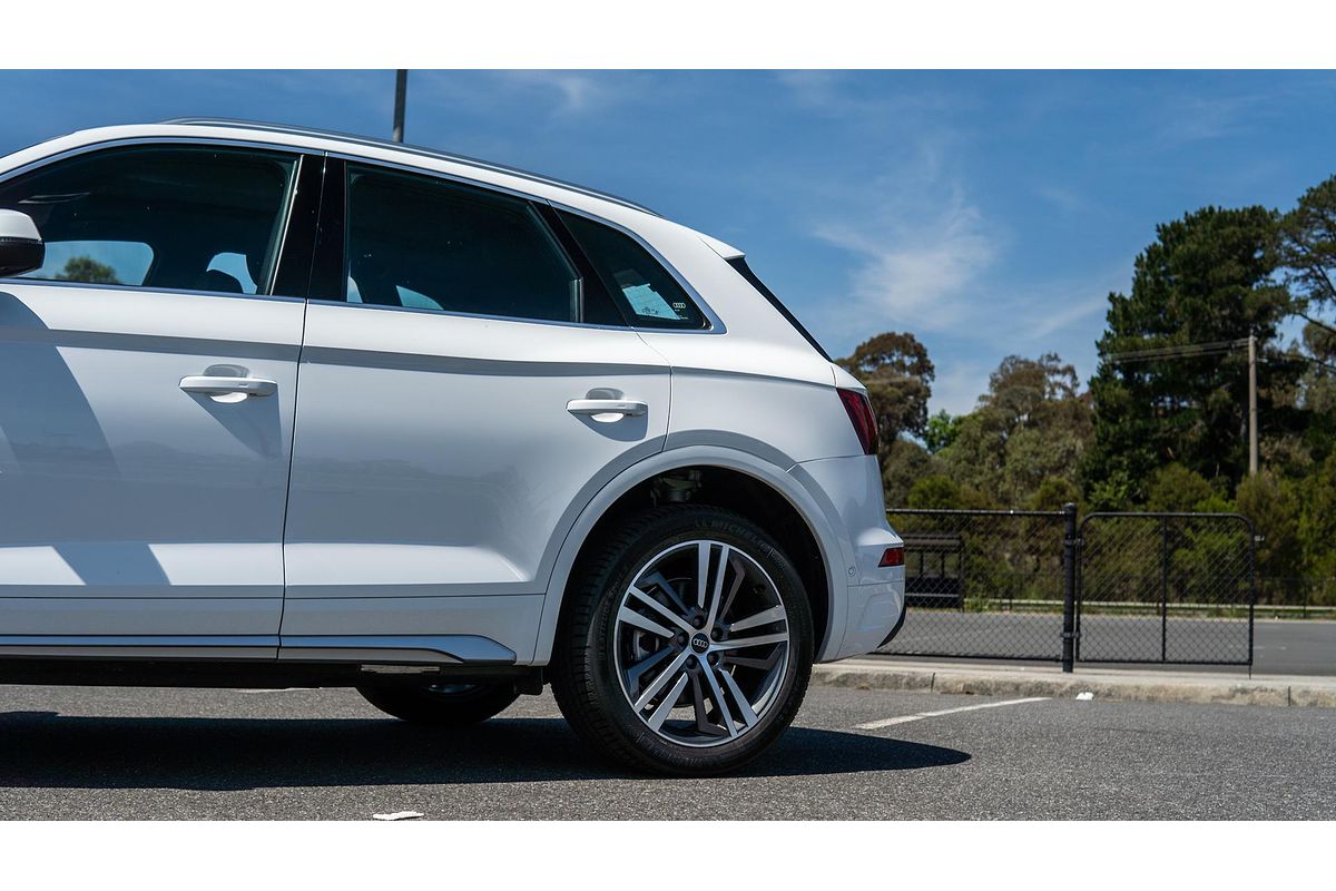 2024 Audi Q5 45 TFSI Sport FY