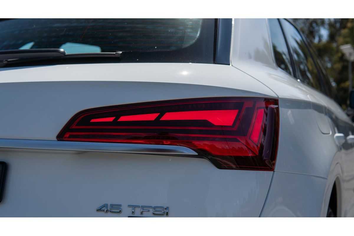 2024 Audi Q5 45 TFSI Sport FY