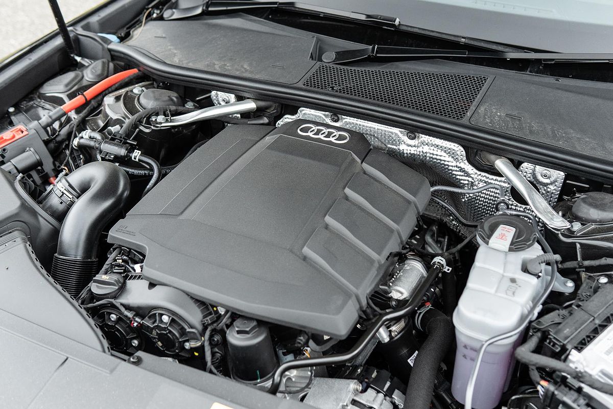 2024 Audi A6 40 TFSI S line C8